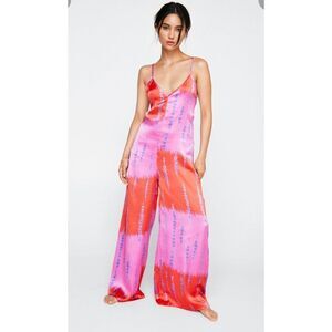 NWT Nasty girl petite tie-dye cross back satin jumpsuit size 4￼/ cruise wear